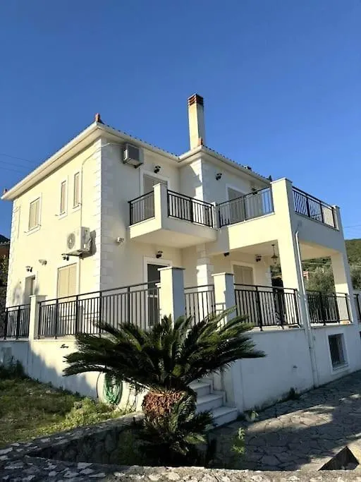 Stunning View Villa In Sami Chaliotata